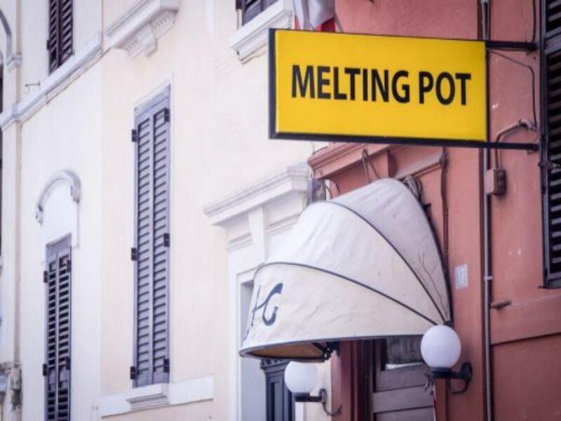 Melting Pot Rome Vandrarhem Exteriör bild